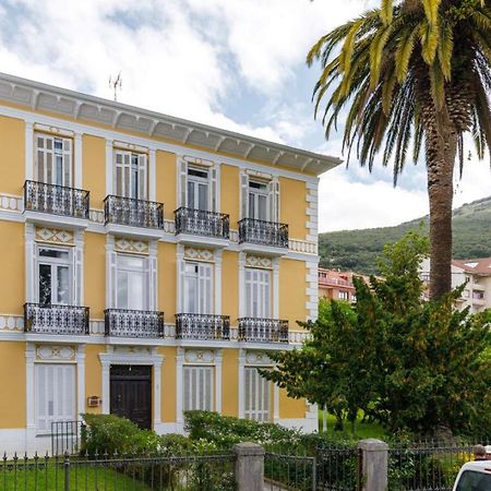 Apartamentos Casa Carre 1893 Santoña Екстериор снимка