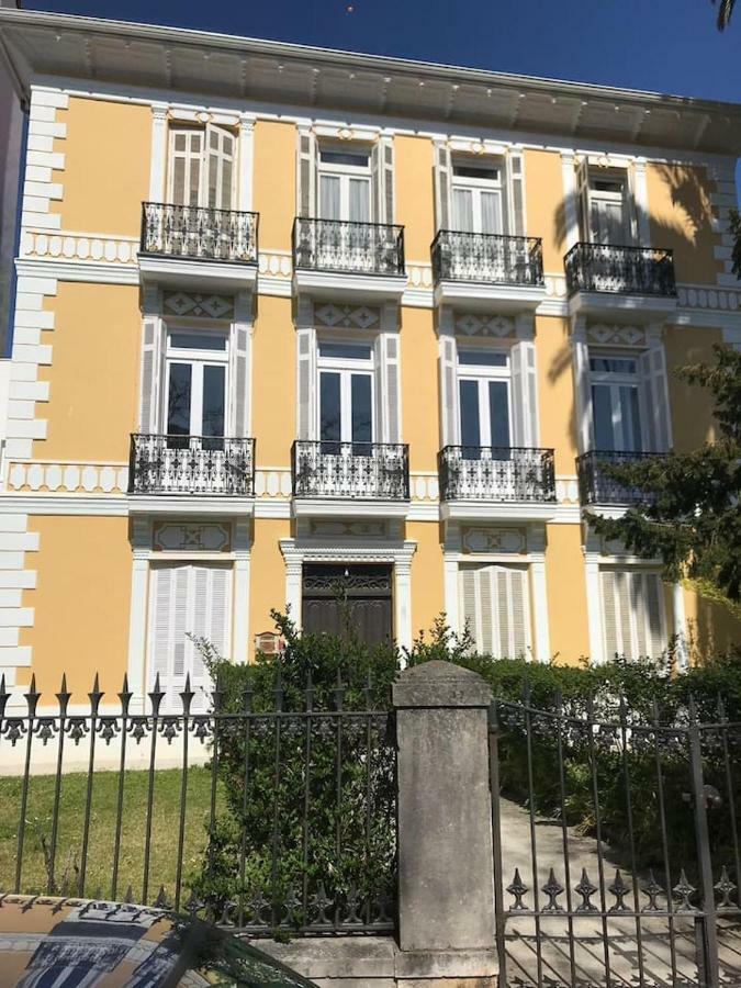 Apartamentos Casa Carre 1893 Santoña Екстериор снимка
