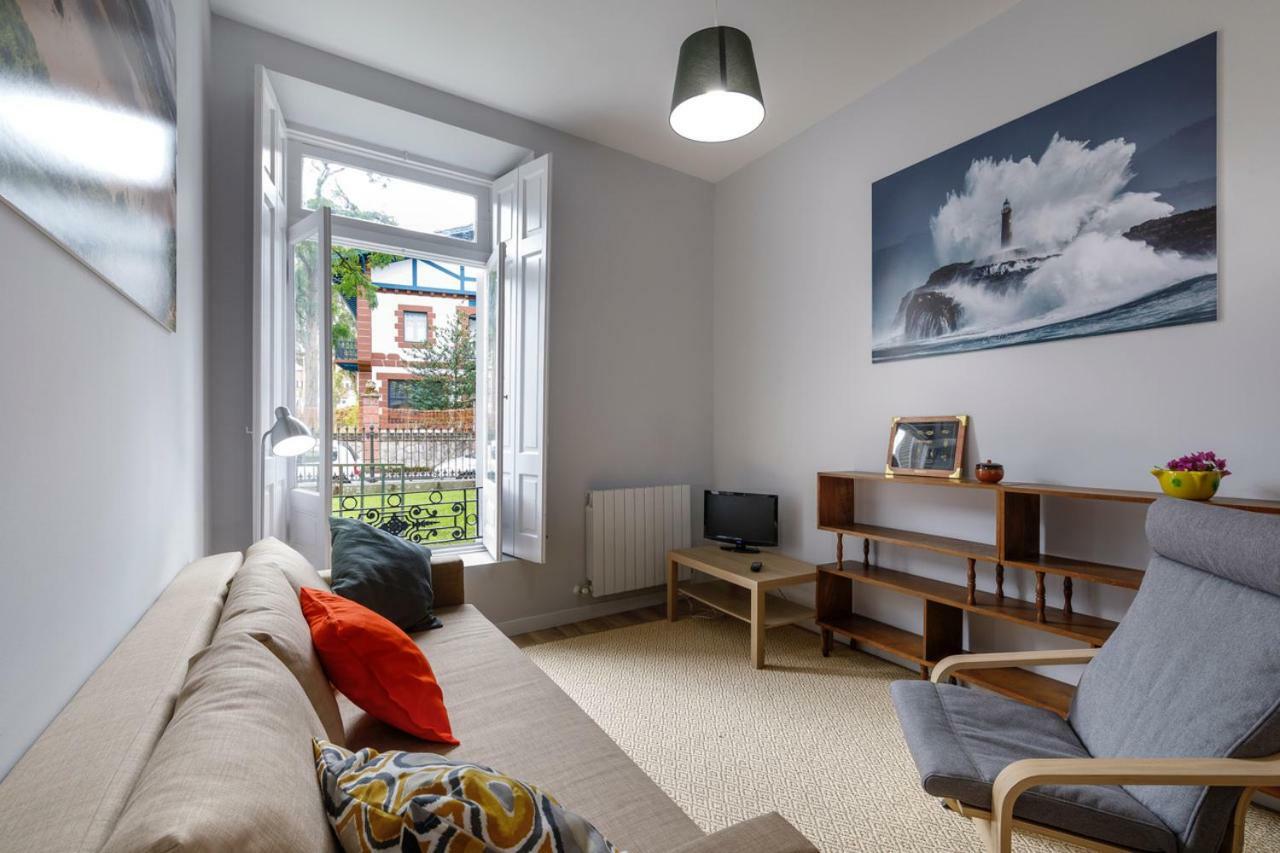Apartamentos Casa Carre 1893 Santoña Екстериор снимка